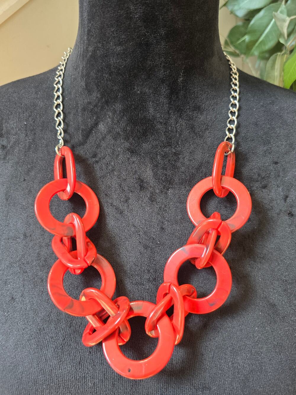 Red Orange Chunky Acrylic Link Chain Statement Necklace Silver Tone Fashion
